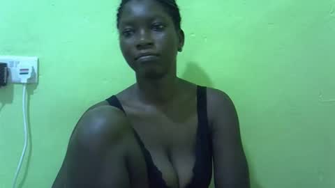 sweet_cherie1 online show from 04-24-26, 02:30