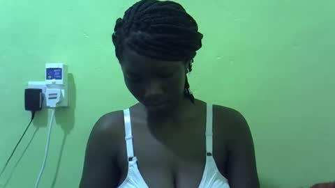 Snapshot of sweet_cherie1 chatting on 05-19-26, 05:30 sweet_cherie1 online show from 05-19-26, 05:30