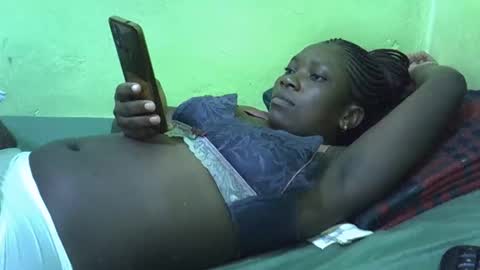 Snapshot of sweet_cherie1 chatting on 05-30-26, 04:59 sweet_cherie1 online show from 05-30-26, 04:59