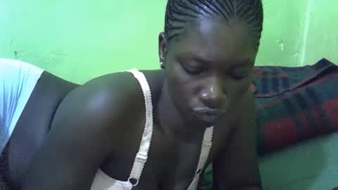 Snapshot of sweet_cherie1 chatting on 06-01-26, 07:26 sweet_cherie1 online show from 06-01-26, 07:26