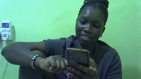 Snapshot of sweet_cherie1 chatting on 06-03-26, 03:17 sweet_cherie1 online show from 06-03-26, 03:17