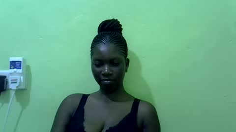 Snapshot of sweet_cherie1 chatting on 06-04-26, 07:03 sweet_cherie1 online show from 06-04-26, 07:03