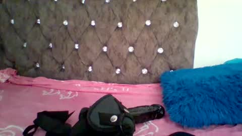 sweet_cherry007 online show from 03-05-26, 06:09