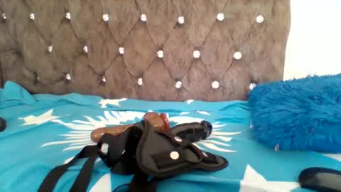 sweet_cherry007 online show from 03-10-26, 04:50