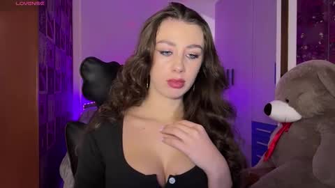 Sweet Cherry online show from 11-30-25, 01:15