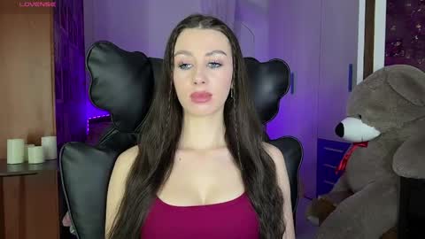 Snapshot of sweet_cherry_n chatting on 05-28-26, 09:56 Sweet Cherry online show from 05-28-26, 09:56
