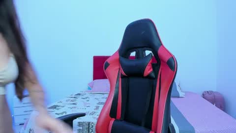 sweet_coral_ online show from 03-30-26, 09:10