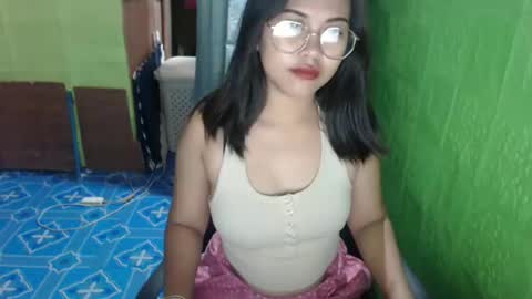 Snapshot of sweet_czylle chatting on 01-10-26, 04:36 sweet_czylle online show from 01-10-26, 04:36