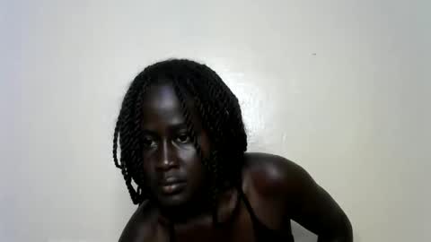 sweet_diva19 online show from 02-25-25, 12:24