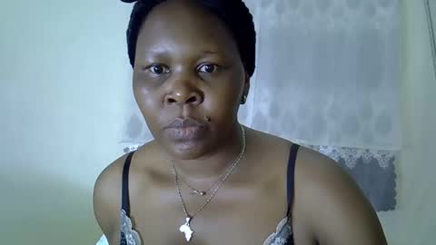 sweet_dori33 online show from 04-22-26, 11:17