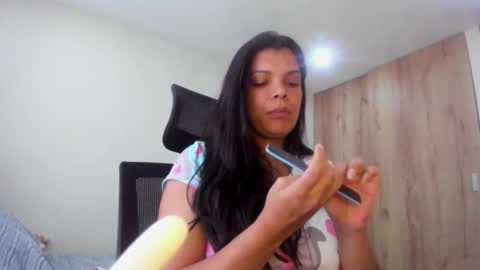 Kendra online show from 01-14-26, 02:12