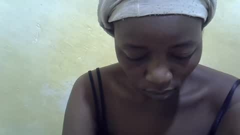 Snapshot of sweet_elena24 chatting on 08-06-26, 03:41 shillah online show from 08-06-26, 03:41
