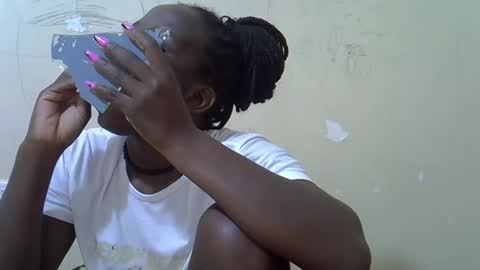 Snapshot of sweet_elisa001 chatting on 05-07-26, 06:24 Edah online show from 05-07-26, 06:24