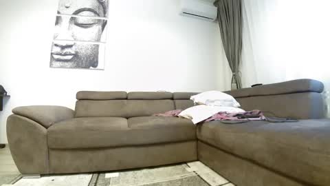 Snapshot of sweet_ella chatting on 03-06-25, 11:47           online show from 03-06-25, 11:47