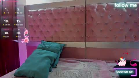  emmili  online show from 02-06-26, 11:46