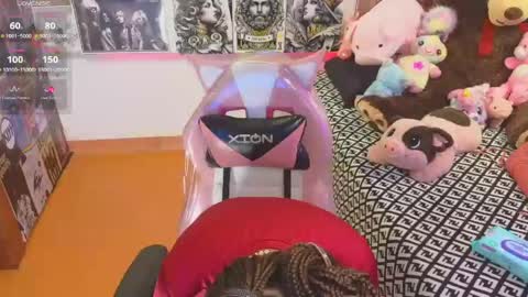 sweet thani online show from 04-26-26, 03:37