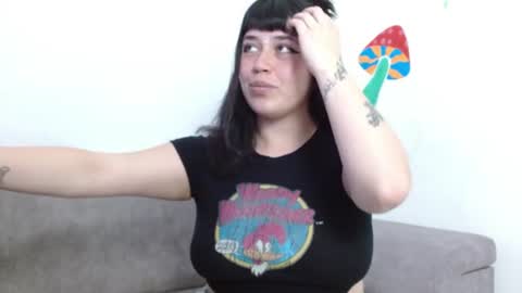 sweet_ferr online show from 07-22-26, 07:49