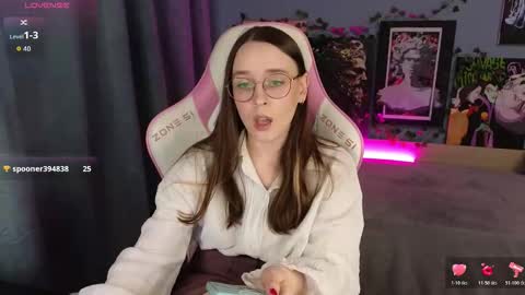 Alice online show from 03-12-26, 04:18