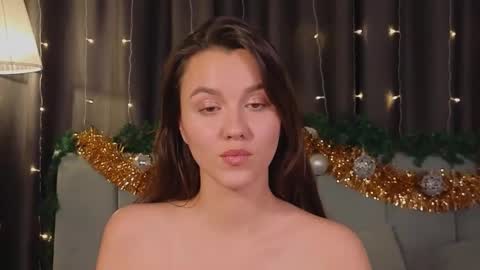 Snapshot of sweet_haeven chatting on 12-25-24, 09:11 Im Mia.LOVELY PATTERNS 100  120  160  200 my toy buzzes from 2 tip online show from 12-25-24, 09:11