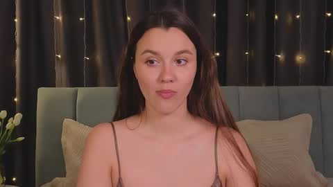 Snapshot of sweet_haeven chatting on 03-02-25, 05:14 Im Mia.LOVELY PATTERNS 100  120  160  200 my toy buzzes from 2 tip online show from 03-02-25, 05:14