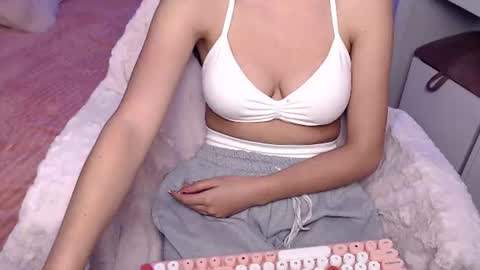 Hannah online show from 07-07-26, 07:23