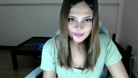 Snapshot of sweet_hard_queenxxx chatting on 02-17-25, 02:20 sophia daisy online show from 02-17-25, 02:20