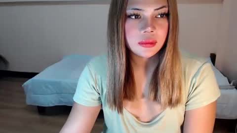 Snapshot of sweet_hard_queenxxx chatting on 12-15-25, 11:42 sophia daisy online show from 12-15-25, 11:42