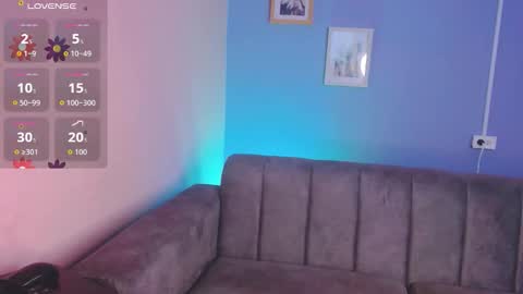 Nella online show from 11-16-25, 11:49