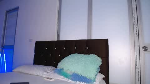 sweet_hot_mia_ online show from 04-07-26, 01:55