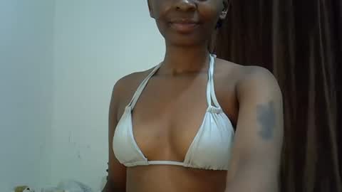 sweet_jovial online show from 11-03-25, 07:37