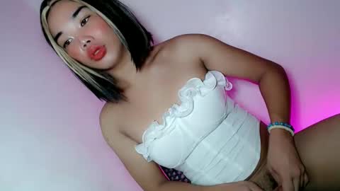 sweet_katrina69 online show from 10-05-25, 02:10