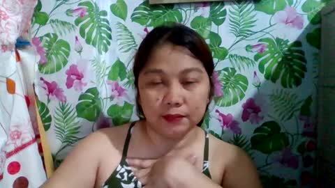 Snapshot of sweet_kayley chatting on 03-08-25, 01:36 sweet_kayley online show from 03-08-25, 01:36