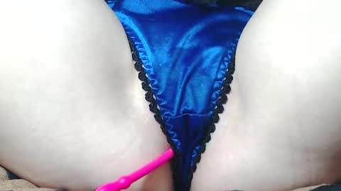 Snapshot of sweet_kitten25 chatting on 05-09-26, 08:19 Kitten online show from 05-09-26, 08:19
