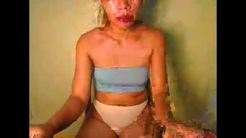 sweet_kitty69xxx online show from 05-20-26, 11:16