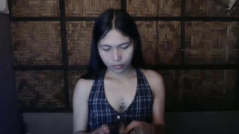 sweet_lady14 online show from 03-19-26, 01:59