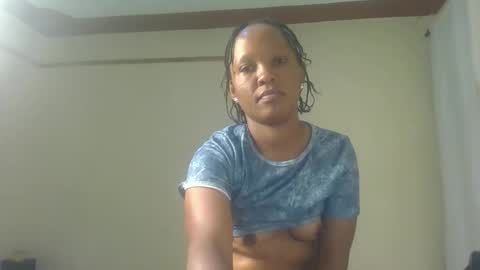 sweet likey online show from 10-22-25, 02:50