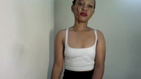 Snapshot of sweet_likey chatting on 06-26-26, 07:02 sweet likey online show from 06-26-26, 07:02
