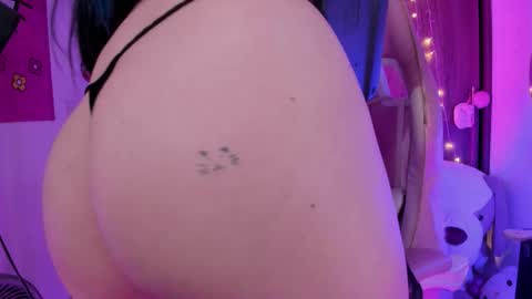 Snapshot of sweet_lilly_sweet chatting on 03-14-26, 03:12 sweet_lilly_sweet online show from 03-14-26, 03:12