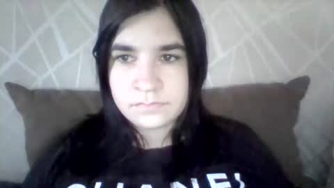sweet_love2223 online show from 06-11-26, 02:59