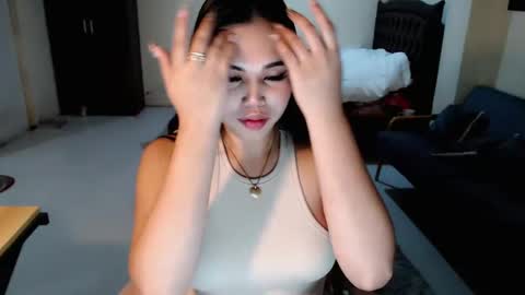 Snapshot of sweet_love52 chatting on 06-04-26, 09:48 Hello im Lovely Hera youre Pleasure online show from 06-04-26, 09:48