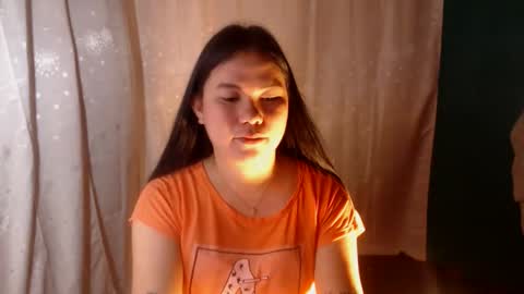 Snapshot of sweet_loverxxx chatting on 09-28-25, 04:34 Dimple online show from 09-28-25, 04:34