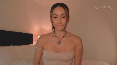 Snapshot of sweet_mara_cat chatting on 05-28-26, 10:40 Mor online show from 05-28-26, 10:40