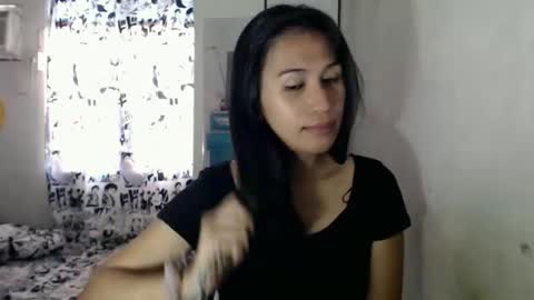 Marie online show from 05-04-26, 01:34