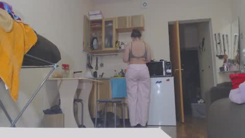 Snapshot of sweet_martinique chatting on 01-06-25, 12:46 TexasPAWG101 online show from 01-06-25, 12:46