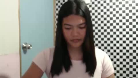 Snapshot of sweet_mary_onboard chatting on 04-21-26, 03:28 sweet_mary_onboard online show from 04-21-26, 03:28