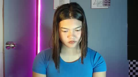Snapshot of sweet_mary_onboard chatting on 05-18-26, 01:28 sweet_mary_onboard online show from 05-18-26, 01:28