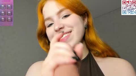 Snapshot of sweet_mia666 chatting on 10-17-25, 02:08 Mia online show from 10-17-25, 02:08