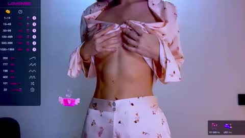 Snapshot of sweet_mia_91 chatting on 09-11-25, 05:24 Mia online show from 09-11-25, 05:24