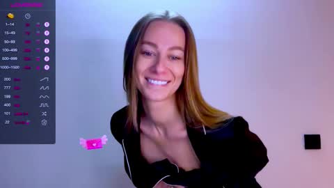 Snapshot of sweet_mia_91 chatting on 09-30-25, 12:10 Mia online show from 09-30-25, 12:10
