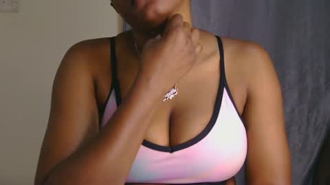 Queen debby online show from 03-11-26, 11:38